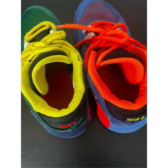 Boys Nike zoom freak 1 sneakers size 5Y - Picture 6 of 10